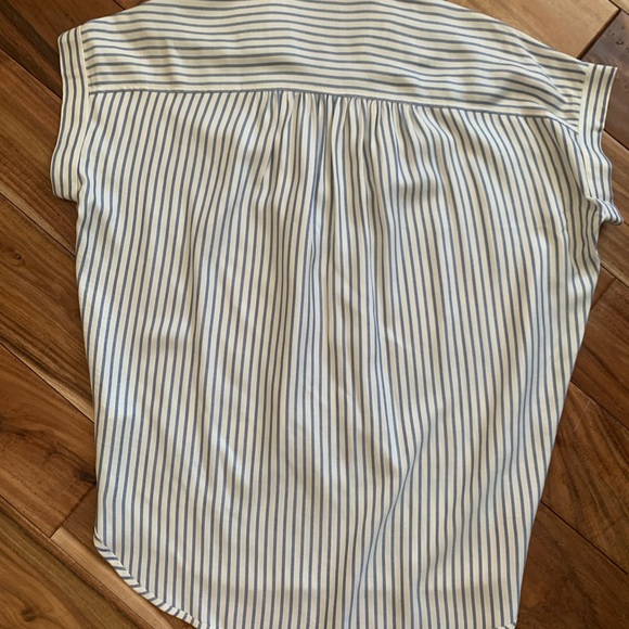 Madewell central drapey shirt - Picture 3 of 5